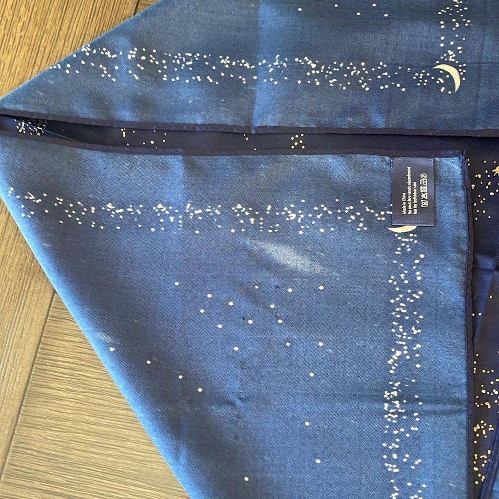 Lancôme Paris Blue Silky - Polyester Square Scarf Stars & Moon Galaxy Milky Way - Picture 9 of 16
